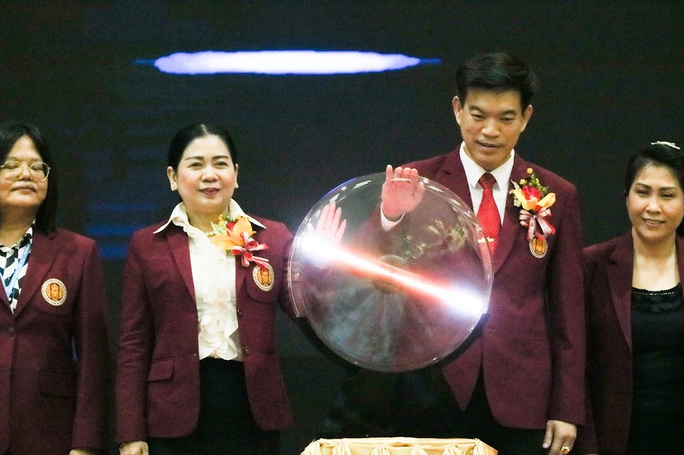 วพณ.บางนา เปิดประชุมวิชาการ องค์การนักวิชาชีพในอนาคตแห่งประเทศไทย ระดับสถานศึกษา